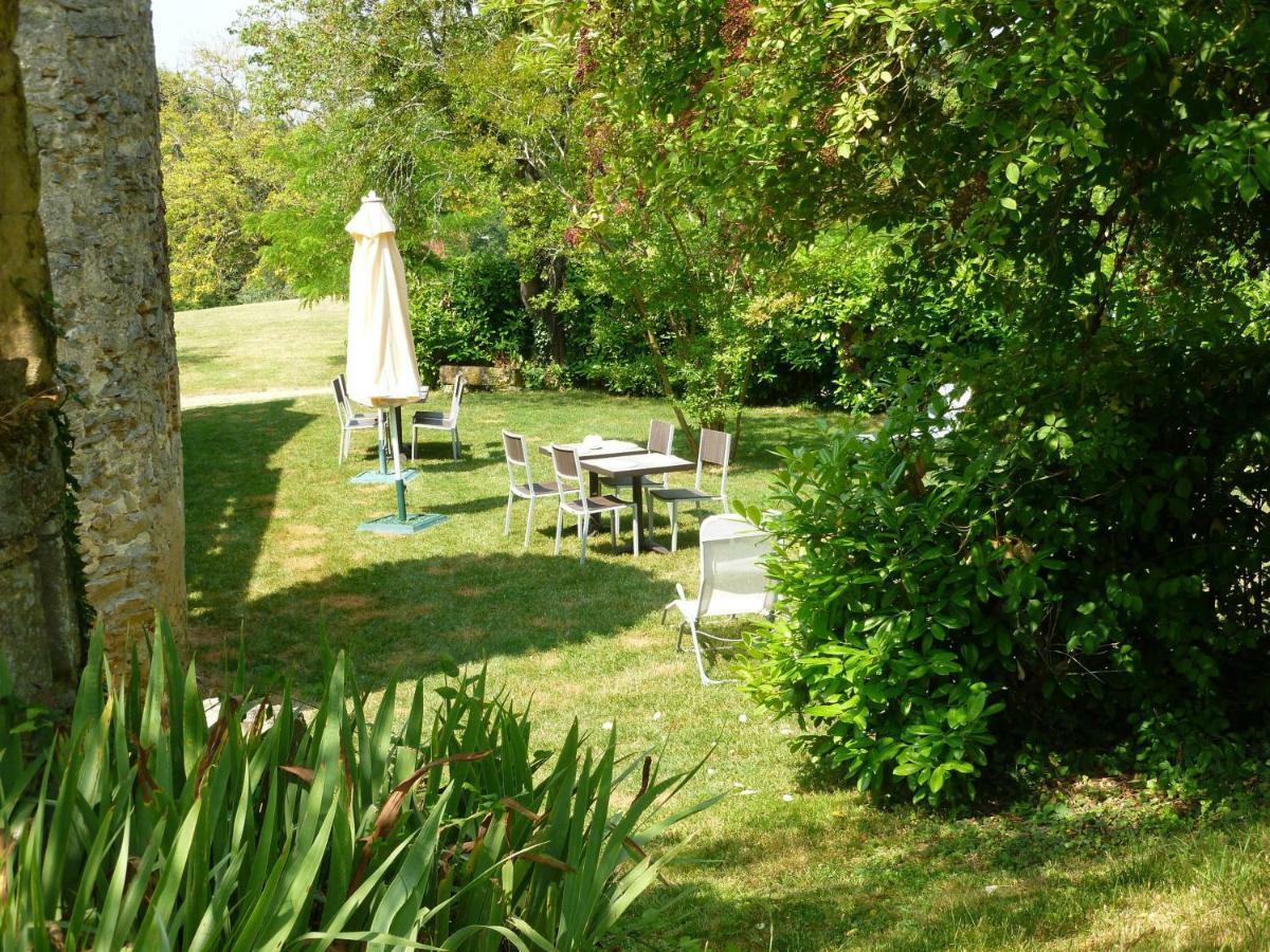 Ancien Haras De La Tour Bed and Breakfast Lamothe-Landerron Buitenkant foto
