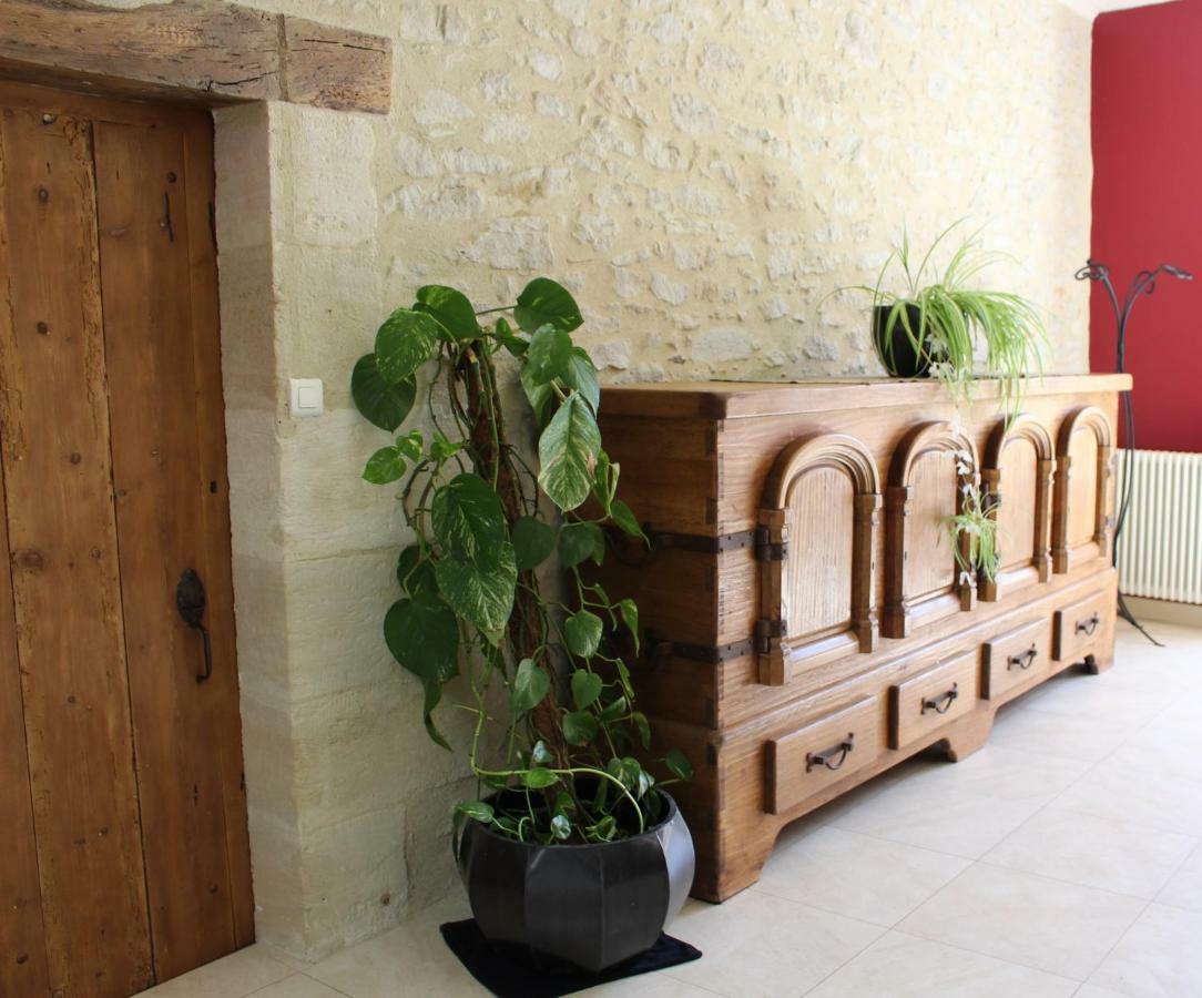 Ancien Haras De La Tour Bed and Breakfast Lamothe-Landerron Buitenkant foto